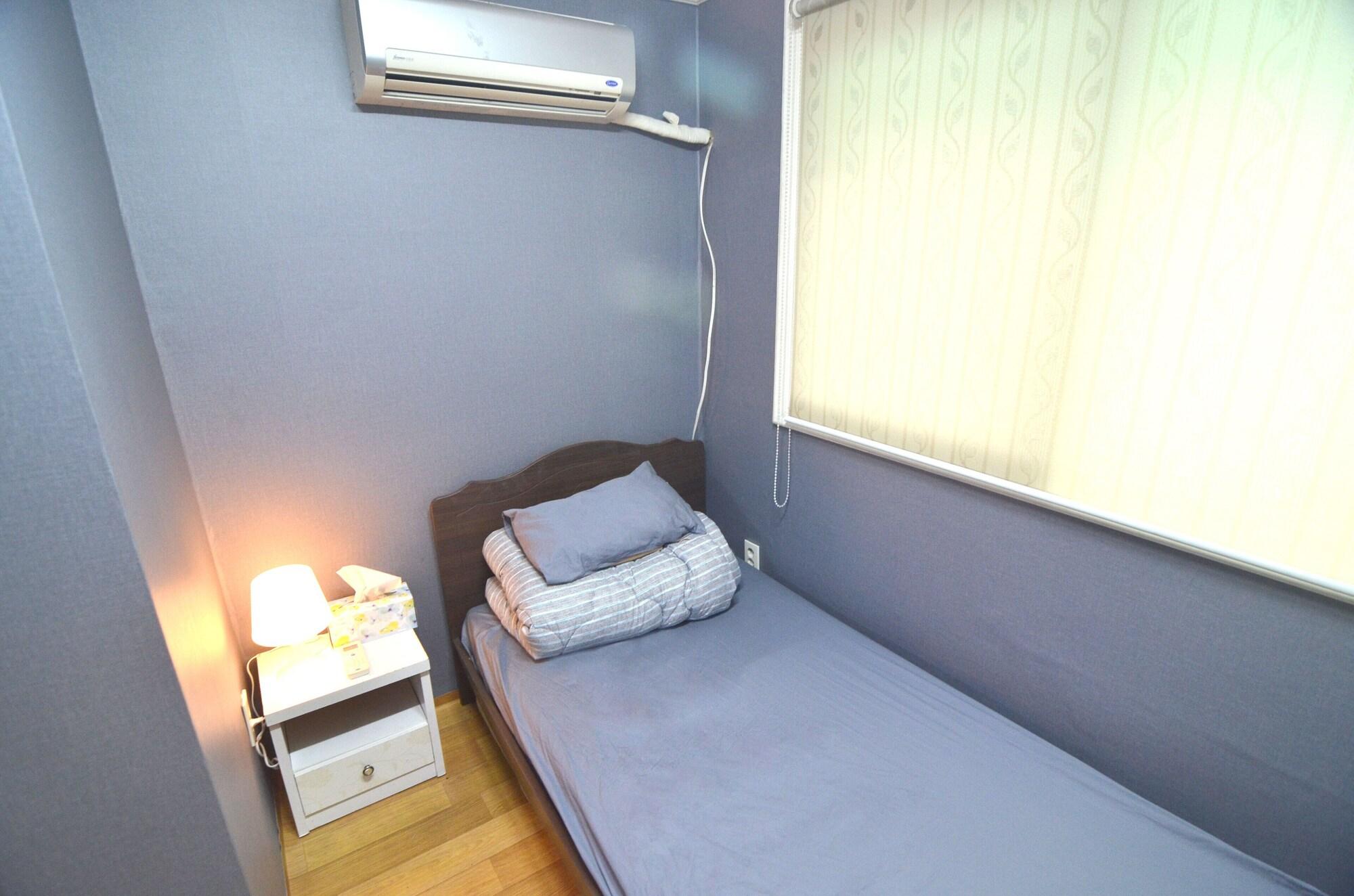 Guest house Kimchee Hongdae 2*
